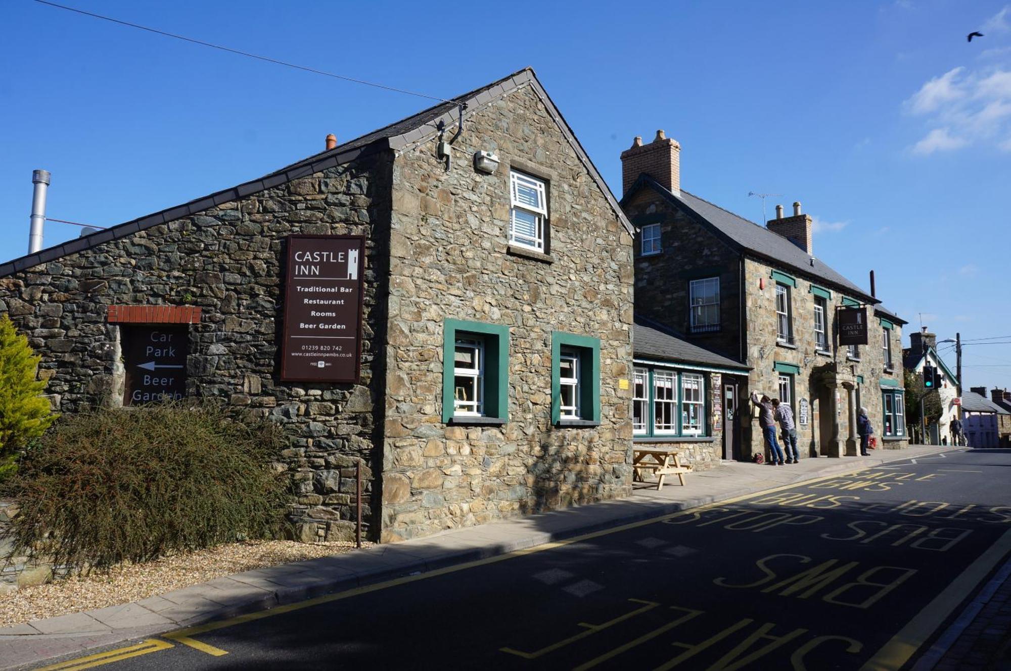 Castle Inn Newport  Exterior foto